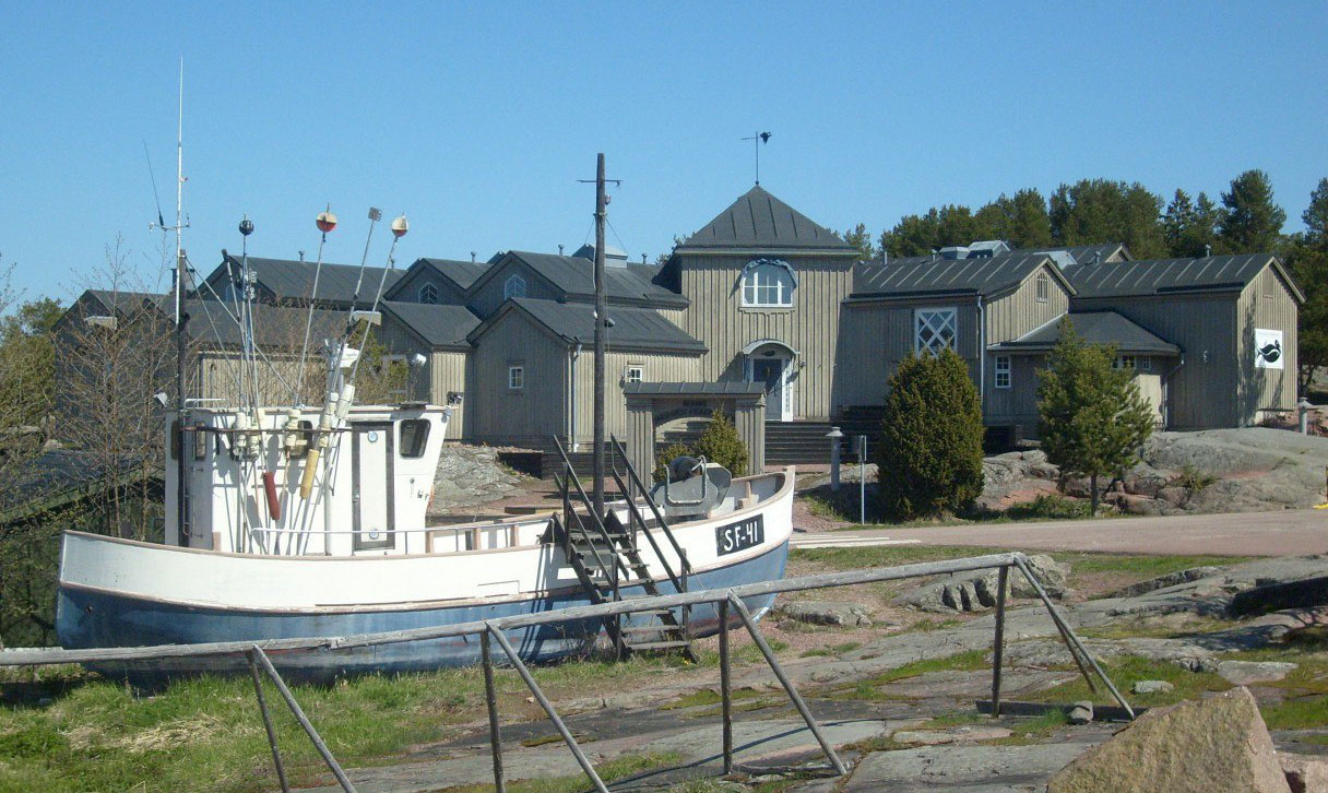 Aland-museum-Boat