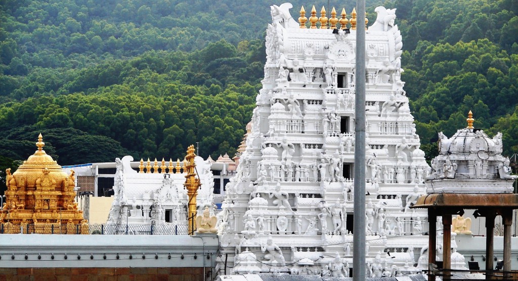 Tirumala Sri Venkateswara - Richest Temple In Andhra Pradesh India